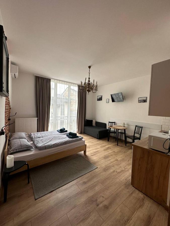 Apartments Galicia Lviv Exteriör bild